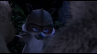Traps are set here here here here here and hereBig one hereMaybe a few over here Sheesh is that allNo there's a bunch of red lights all over here you ok Verne looking a little faintI blacked out for a second there but I get the idea There's lights traps I - Over the Hedge