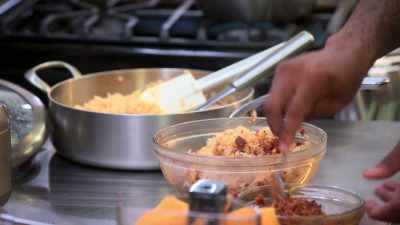 The trick is you don't
need to rush. Oh, that's great. - Secret Chef