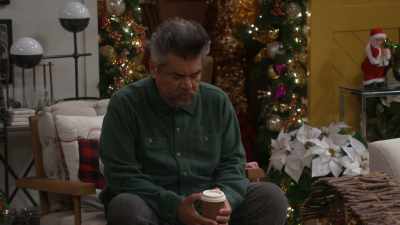 The truth is that I've been
alone on Christmas - Lopez vs Lopez