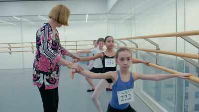 - The turnout is very nice...
- The turnout is extraordinary. - On Pointe
