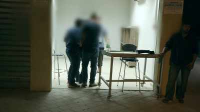 The undercover soldiers
make their arrest, - The Real Fauda