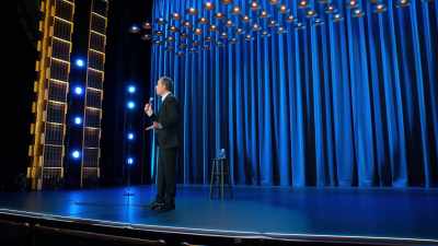 The vendor is an ex-con
in a work-release program. - Jerry Seinfeld: 23 Hours to Kill