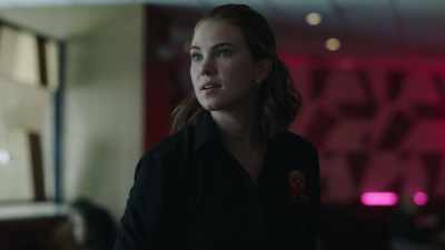 The waitresses over there
tell us - FBI: Most Wanted