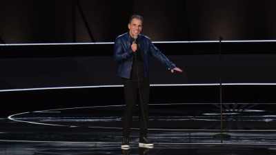 The wall, see? It's a wall.
The wall. There's-- - Sebastian Maniscalco: Stay Hungry