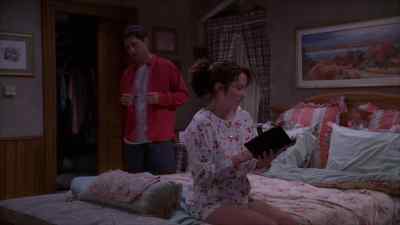 - The wallaces. - Everybody Loves Raymond