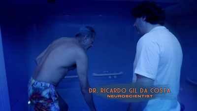 - The water's good?
- Yeah, yeah, yeah - The World According to Jeff Goldblum