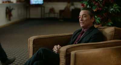 - The weight looks good on you.
- [scoffs] - God's Not Dead: In God We Trust
