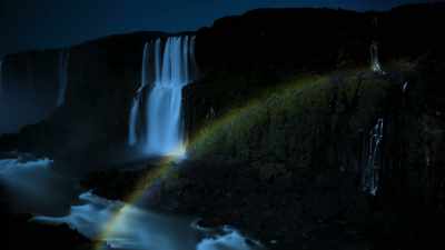 The white light is bouncing off
water droplets in the air, - Welcome to Earth