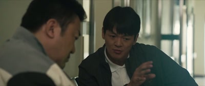 The whole gang was taken in, - The Roundup: No Way Out