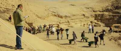 The whole team is Egyptian… - Secrets of the Saqqara Tomb