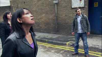 The whole world shall
die beneath his shadow. - Torchwood