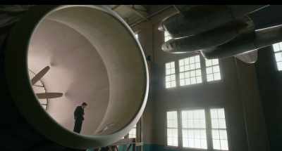 The wind tunnel is only open - Strange Angel