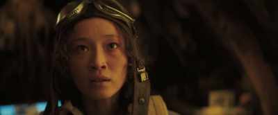 - The wind's shifting.
- She's back on course. - Mayday