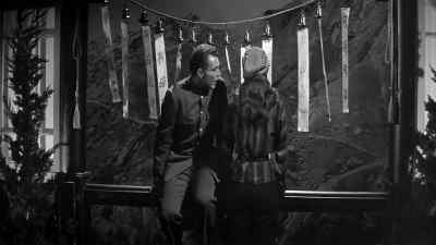 The wire running from
the tunnel's been found. - China Gate