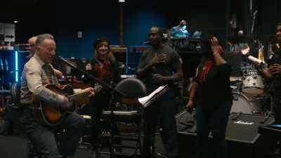 Their approach is not
quite the same. - Road Diary: Bruce Springsteen and The E Street Band