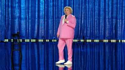 Their birthdays are five days apart, - Fortune Feimster: Crushing It