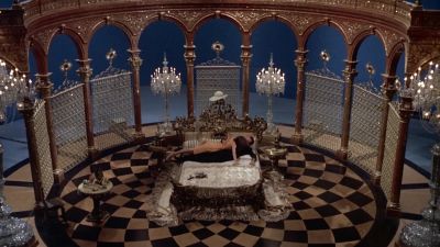 Their two bodies now moving as one - Paris When It Sizzles