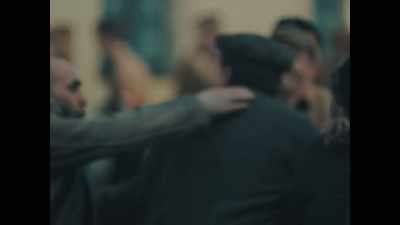 Their violent attacks are upsetting
the public. - Rise of the Nazis
