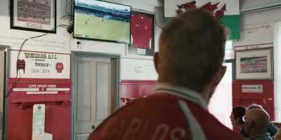Their whole season
is on the line in this final. - Welcome to Wrexham