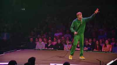 Then this big old
curtain came down - James Acaster: Hecklers Welcome