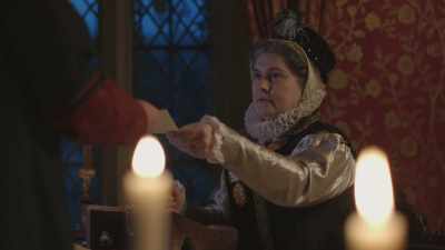 Then correspondence is
intercepted by Elizabeth's men - The Game of Crowns: The Tudors