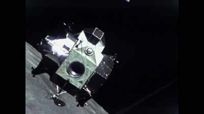 Then we could bring
the two vehicles back together - Apollo: The Forgotten Films
