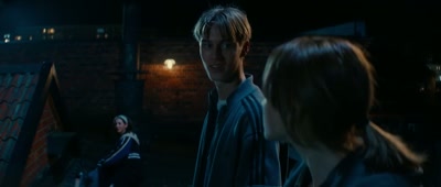- Then you have to make a wish.
- What are you, five? - UFO Sweden