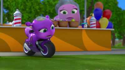 - Then, how can I get
gooey and smoothie? - Ricky Zoom