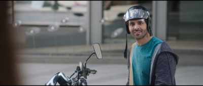 Then I can't get back to sleep till dawn.
Same story every night. - Love Aaj Kal