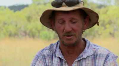 Then I started looking at the
ground, then I come good. - Outback Opal Hunters