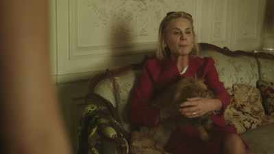 Then I want you to pick it up
with your hands, - The Romanoffs