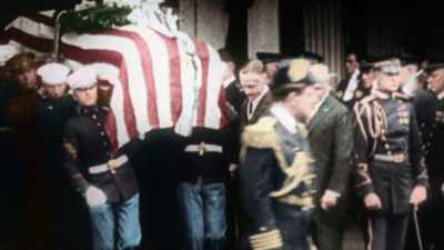 THEN, IN AUGUST,
PRESIDENT HARDING DIES SUDDENLY - America in Color