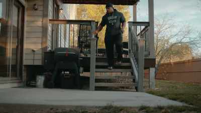 Then it's about
the water manipulation. - Breaking Olympia: The Phil Heath Story