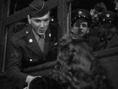 Then it's all light to keep dreaming about you - Hollywood Canteen