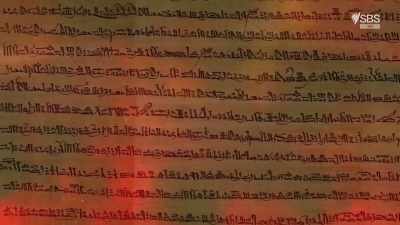 Then they made
an astonishing discovery. - Curse of the Ancients with Alice Roberts