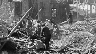 Then massacre up
to 300,000 citizens. - The Pacific War in Color