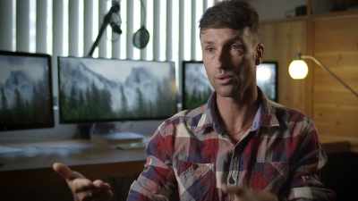 Then he realized that we were all
on an enormous overhang. - Kilian Jornet, Path to Everest
