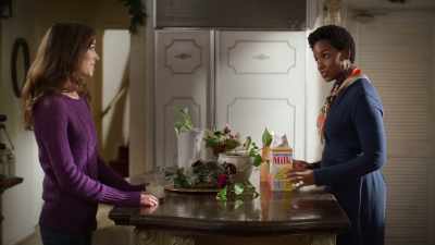 Then you simply came back down
to the kitchen - The Case of the Christmas Diamond