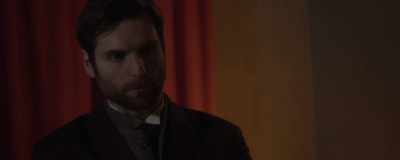 Then, the maid - will
she also become a vampire? - Bram Stoker's Van Helsing