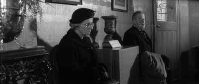 Then there's his library books.
We'll have them to take back. - Billy Liar