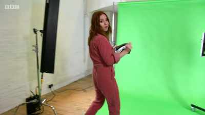 Then, using a bit of telly magic
and this green screen, - Your Home Made Perfect