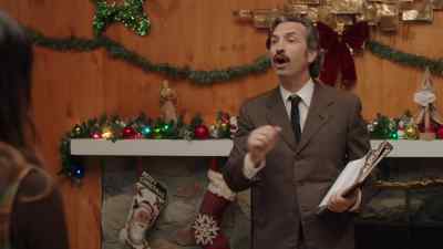 Then we'll introduce you,
and then he'll throw it back - Deck the Halls on Cherry Lane