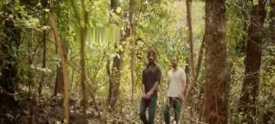Then what? He just grabbed,
locked and flung him - Vikram Vedha