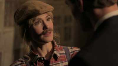 Then why are you such a...
- Such a what? Go on. - Such a... - Funny Woman