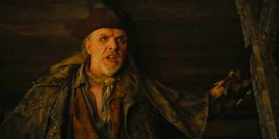 Then why don't you rob...
[shouting] ...the Unrobbable Coach? - The Completely Made-Up Adventures of Dick Turpin