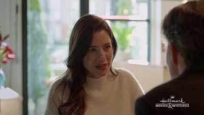 Then why would Mitzi
bring Hannah James in? - Cut, Color, Murder
