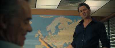 Then, we will move across the Channel,
where we will take Paris. - Welcome to Chippendales