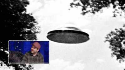 There was a huge UFO sighting
in a Ozzfest. - The Osbournes Want to Believe