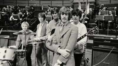 - There was a lot of hits
in that short time, - The Bee Gees: How Can You Mend a Broken Heart