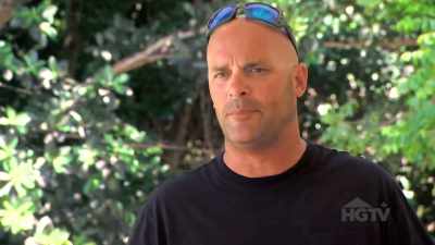 There is a lot of work
to do here on site, - Island of Bryan